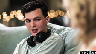 MILF Rachael cant resist stepsons dick