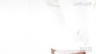 Zlata Shine Wants to Experience Unlimited Pleasure From Masturbating and Fucking a Hot Pussy