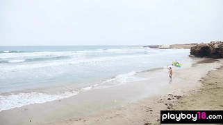 Sexy naked MILF playing with her baloons