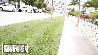 Tony Rubino gives Carmen Caliente a ride to get some pussy