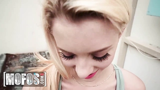 Riley Star Goes to the Backyard and Starts Giving Tony Rubino a Blowjob and Her Pussy