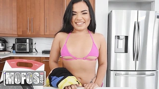 Summer Cole Caught Her New Roommate James Angel Masturbating While Watching Her