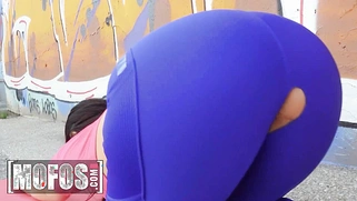 Hardcore Outdoor Fucking at the Dam With Gorgeous Babe Annie Reyes and Jordi Al