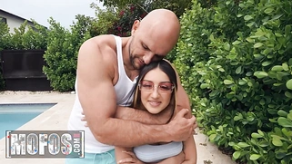 Brunette Beauty Violet Gems Feels Amazing When She's Filled Up With JMac's Massive Cock