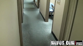 Rose goes for a cock spray tan