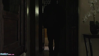 Tiny Stepsister Gets Big Cock Deep in Squirting Pussy (Aria Valencia)