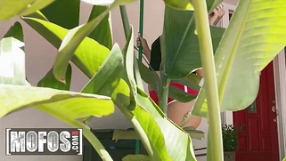 Sexy Harmony Rivers Tries Out Charles Dera's New Product on Her Pussy