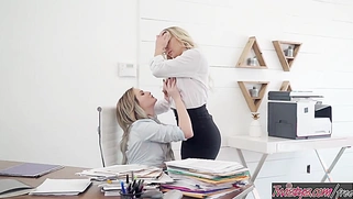 Hot milf Kenzie Taylor spankes her new assistant Britney Light