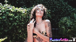 Hairy latina makes her dream come true