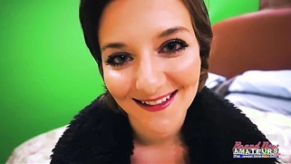 Lovely Kylie Wants To Get Her Pussy Drilled By A Big Shaft!