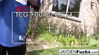 Jayden Destroys Avy's Set
