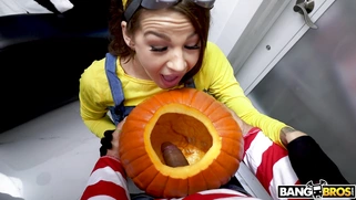 Evelin Stone surprised by Bruno's cock in the pumpkin