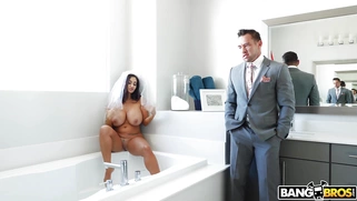Ava Addams plays wit her pussy in the bathtub before her wedding