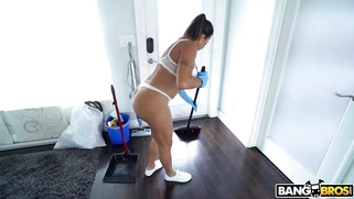 Julianna Vega teasing as she cleaning the house